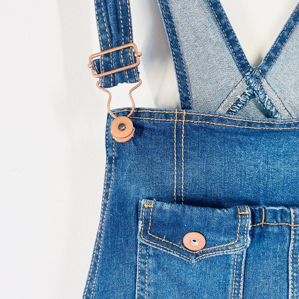 Denim Overall Shorts With Distressed Hem & Adjustable Straps NWT Size L/G (11-13 - Picture 2 of 5